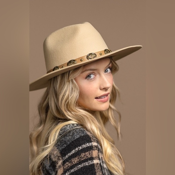 Western Inspired Wool Panama Semi Hard Brim Hat with Leather Trim Concho Detail main image 4